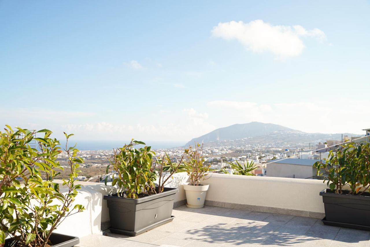 Sunstone Apartment Фира Екстериор снимка